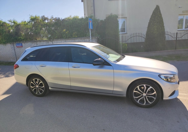 Mercedes-Benz Klasa C cena 99000 przebieg: 96000, rok produkcji 2016 z Jarocin małe 211